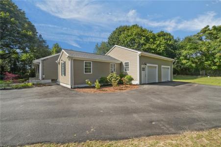 889 Centerville Road, Warwick, Rhode Island 02886