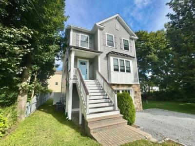20 Robert Avenue, Warwick, רוד איילנד 02818, ארצות הברית של אמריקה