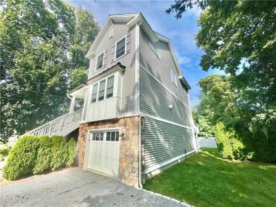 20 Robert Avenue, Warwick, רוד איילנד 02818, ארצות הברית של אמריקה