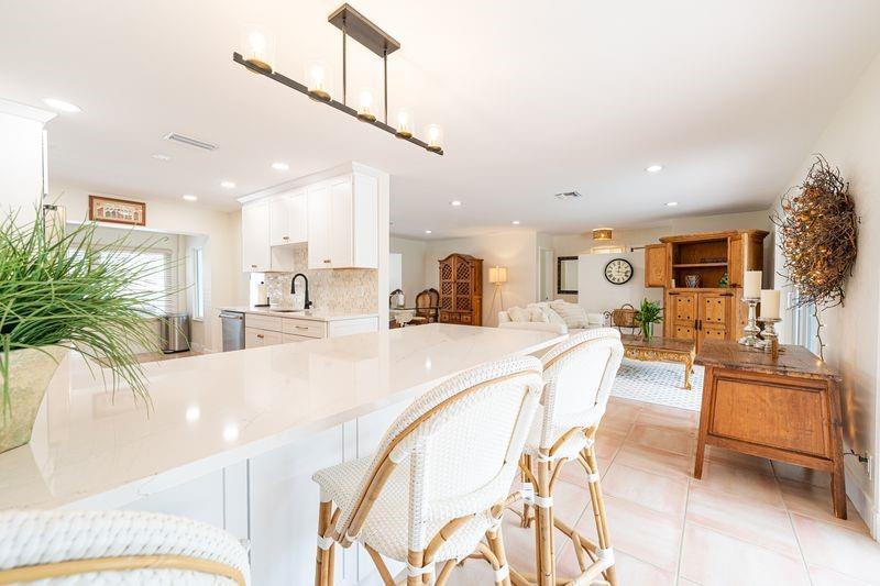 242 Algiers Ave, Lauderdale By The Sea, Florida 33308