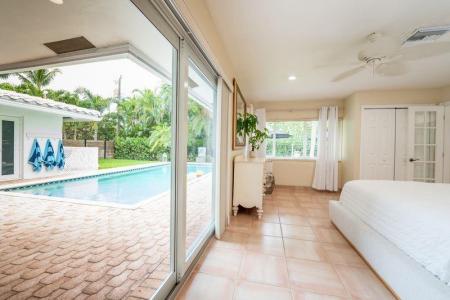 242 Algiers Ave, Lauderdale By The Sea, Florida 33308
