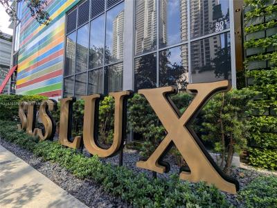 801 S Miami Ave 2909, Miami, Florida 33130, USA