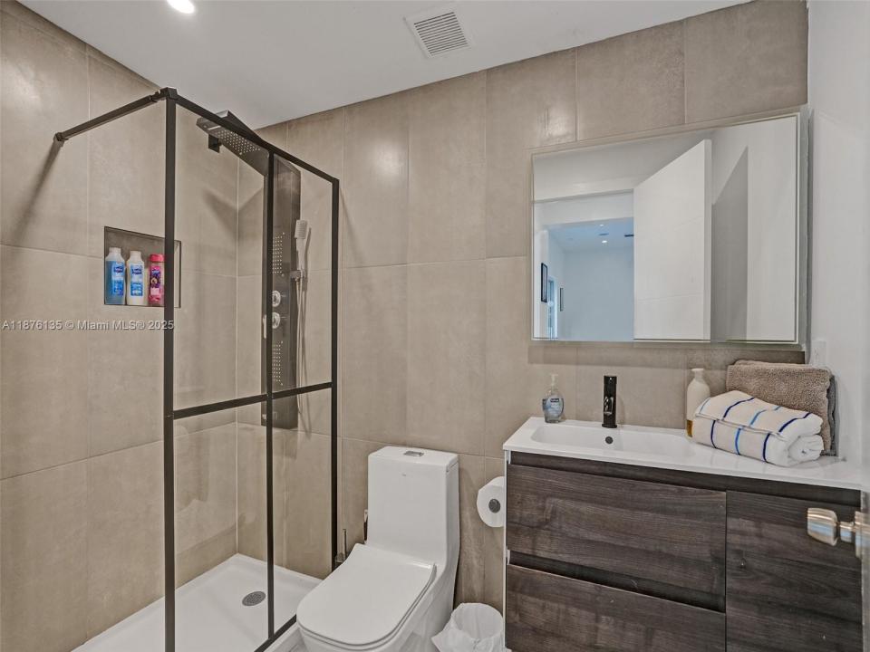 3291 SW 44th St, Dania Beach, Florida 33312