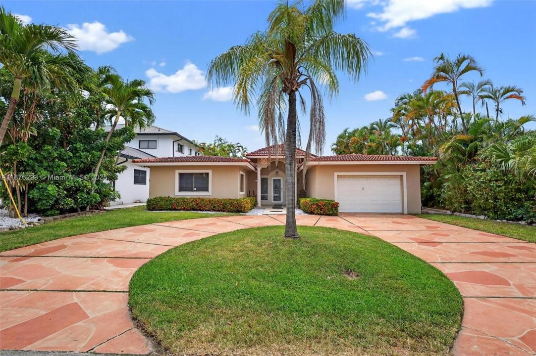 317 S Riverside Dr, Pompano Beach, Florida 33062, Stati Uniti