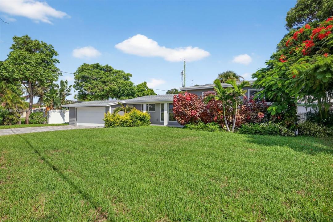 1421 SE 10th St, Deerfield Beach, Florida 33441