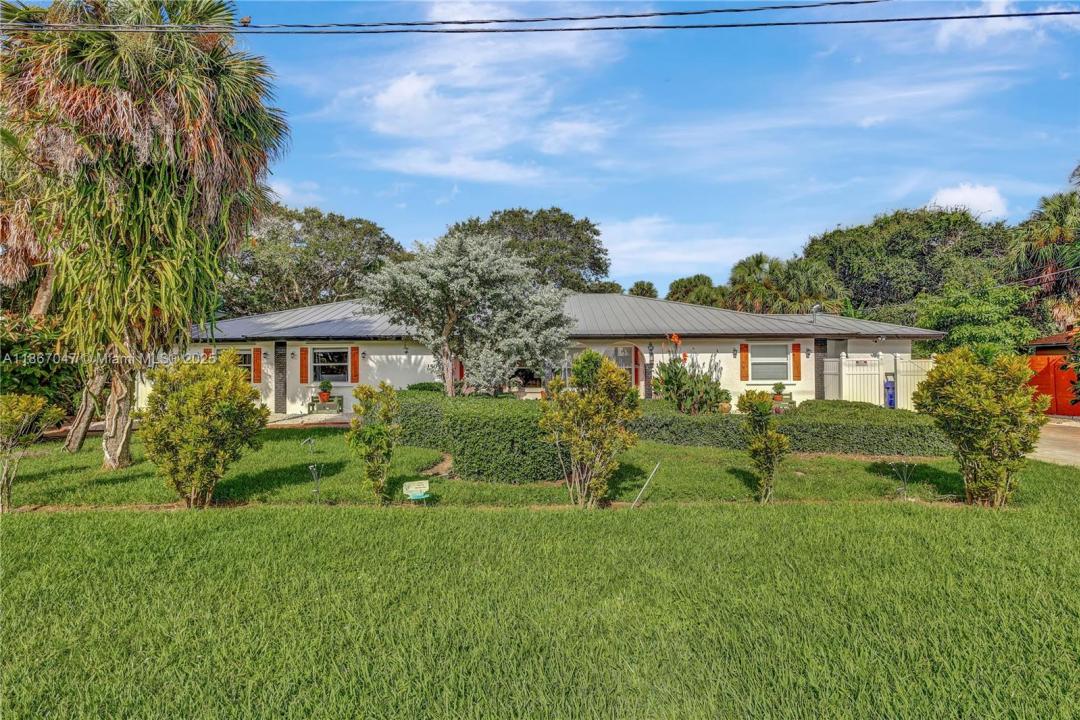 1505 Coral Ave, Vero Beach, Florida 32963