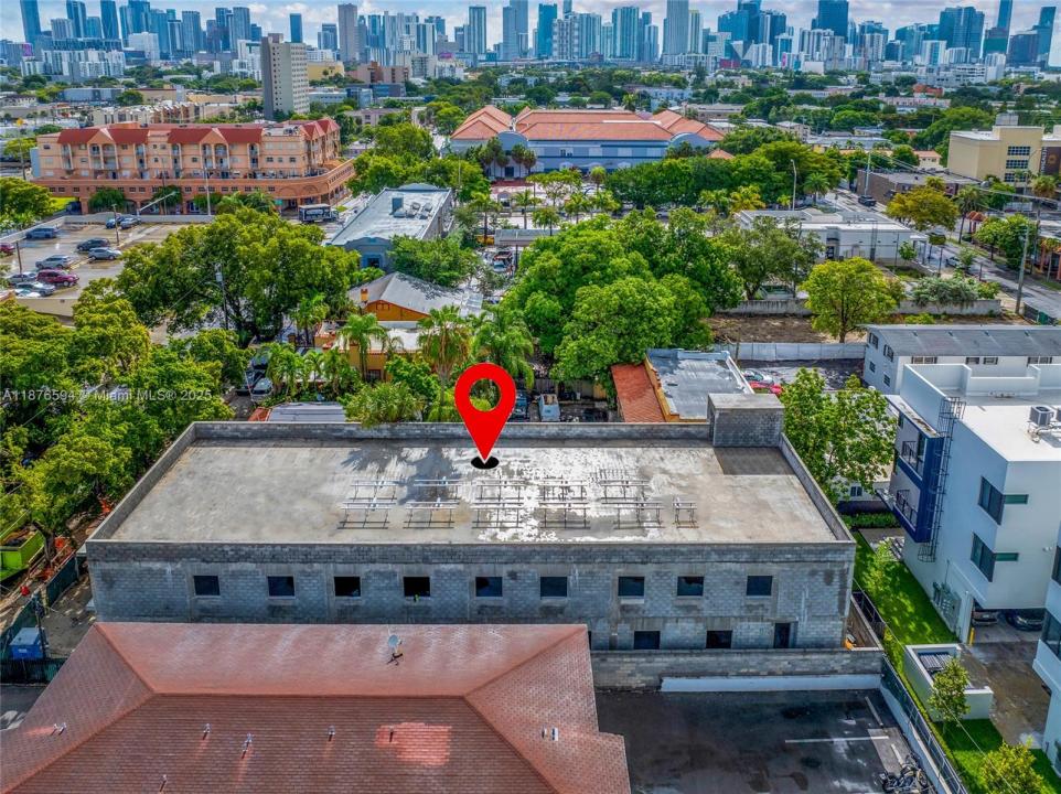 1254 SW 2nd St, Miami, Florida 33135, USA