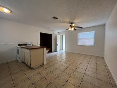 1832 My Pl J-39, West Palm Beach, Florida 33417, USA