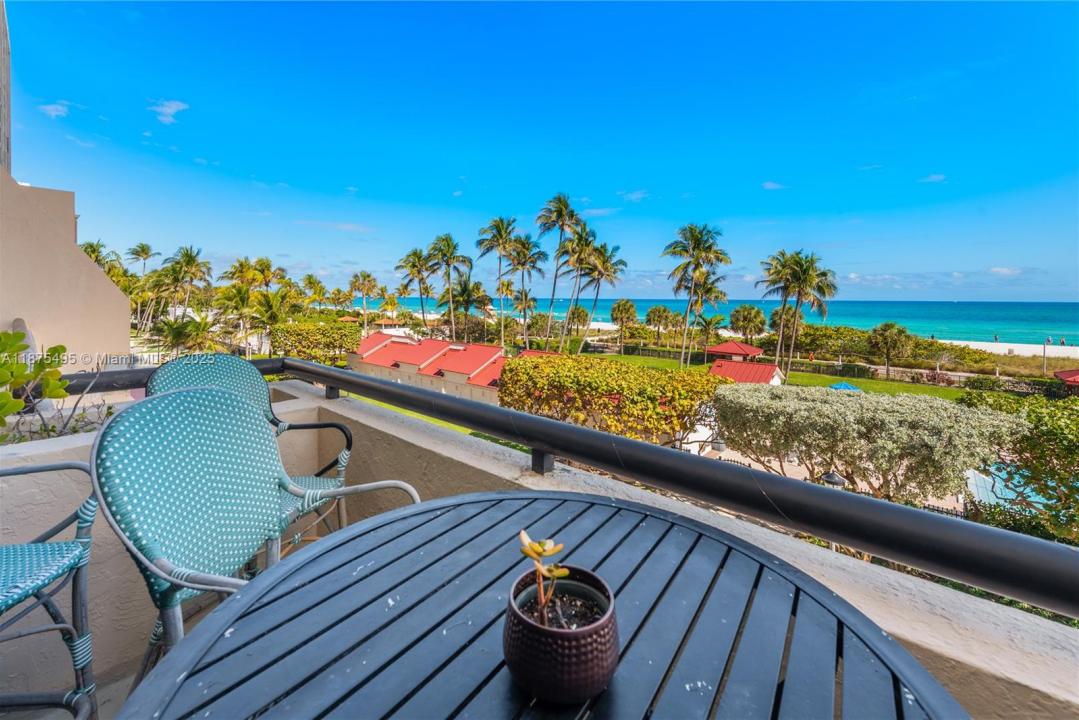 2555 Collins Ave 403, Miami Beach, فلوريدا 33140, الولايات المتحدة