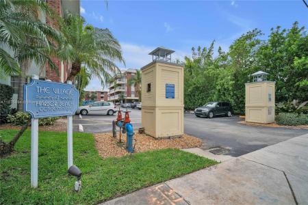 2420 SE 17th Cswy 403C, Fort Lauderdale, Florida 33316, USA