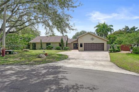 12100 Park Dr, Cooper City, Florida 33026, USA