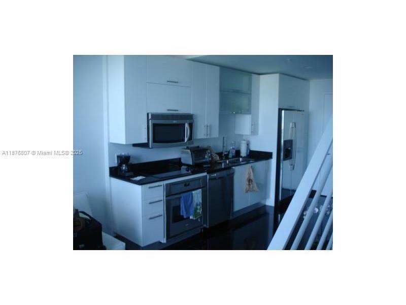 60 SW 13th St 4010, Miami, Florida 33130, Stati Uniti