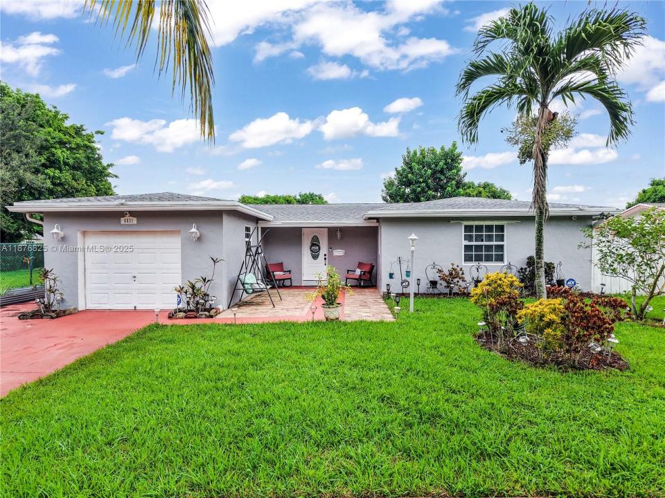 North Lauderdale, Florida 33068, USA