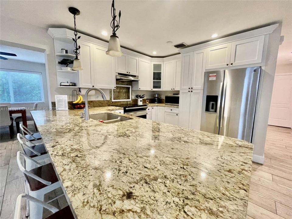 6411 SW 22nd St, West Miami, Floryda 33155, USA