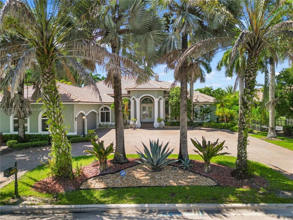 6360 NW 120th Dr, Coral Springs, Florida 33076