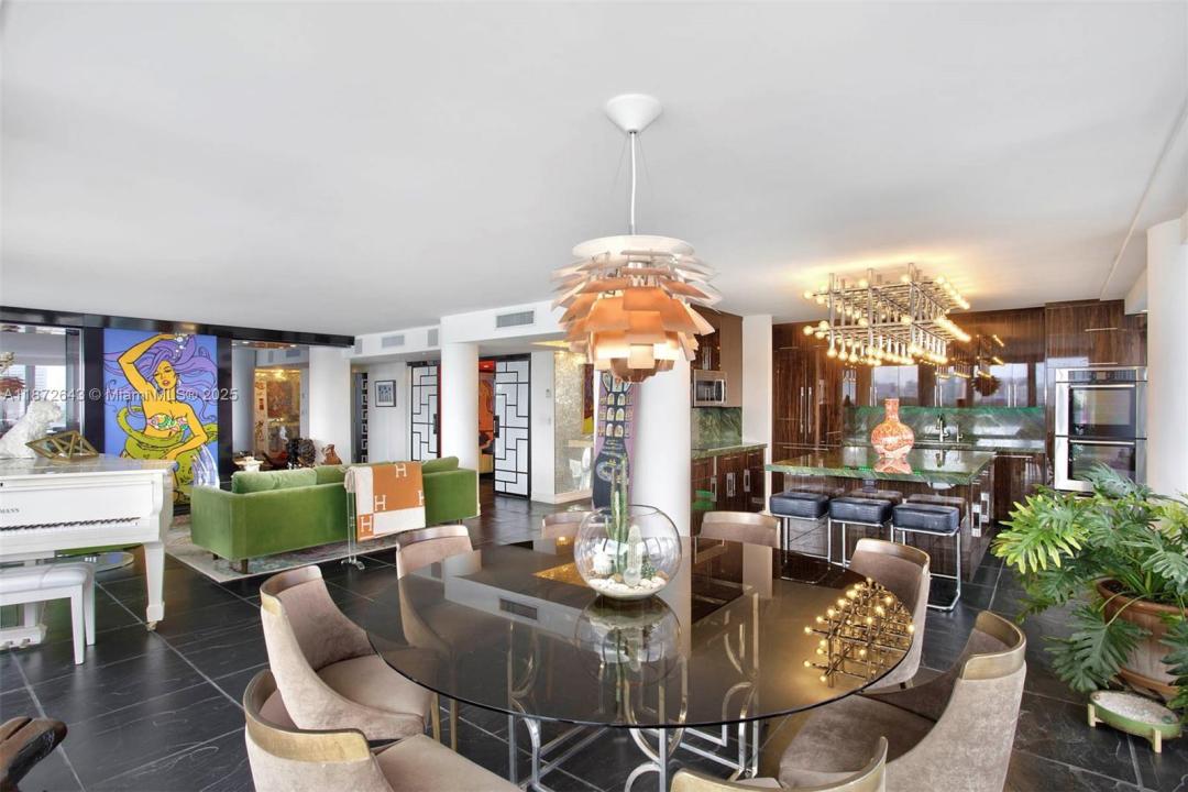 900 Bay Dr 702/704, Miami Beach, فلوريدا 33141, الولايات المتحدة
