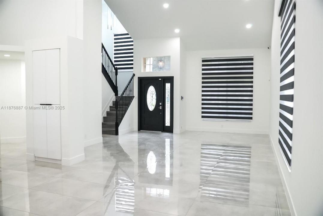 2523 Bogota Ave, Cooper City, Florida 33026