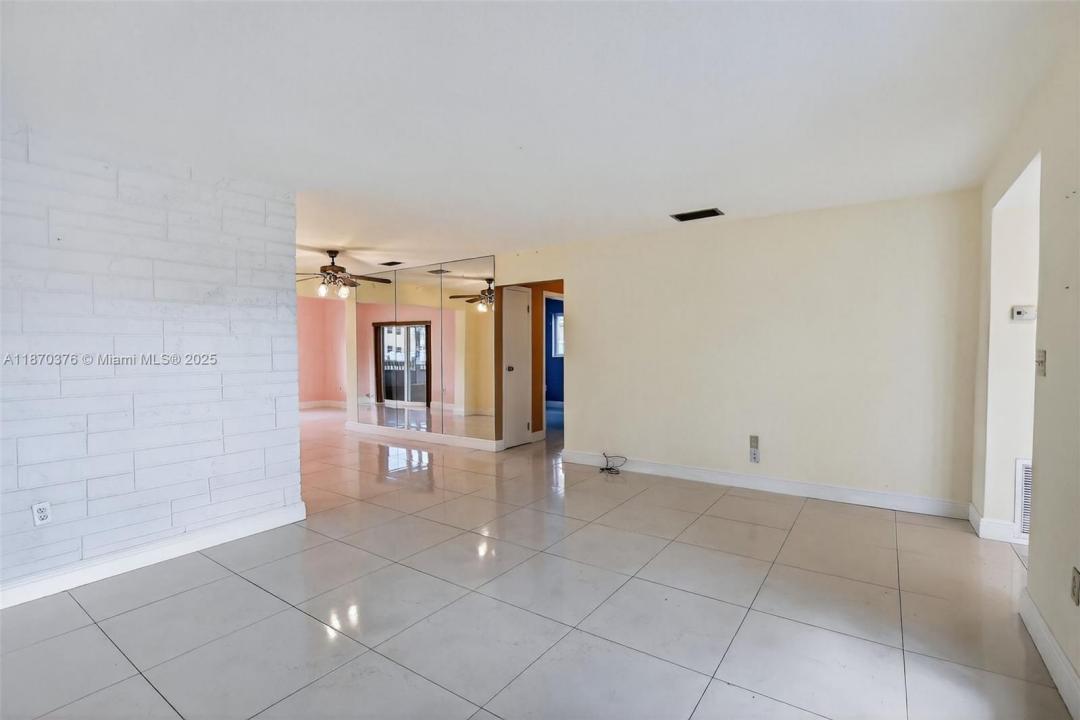 2849 NW 87th Ave, Sunrise, 佛罗里达州 33322, 美国