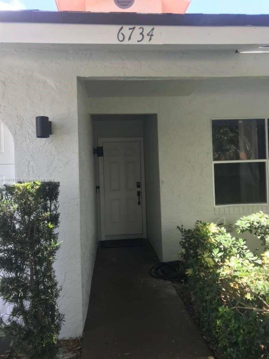6734 N Pine Island Rd, Tamarac, フロリダ 33321, アメリカ合衆国