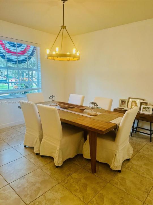 9041 SW 227th St 2, Cutler Bay, Florida 33190