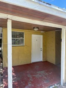 1340 Peri St D, Opa-Locka, Florida 33054, USA