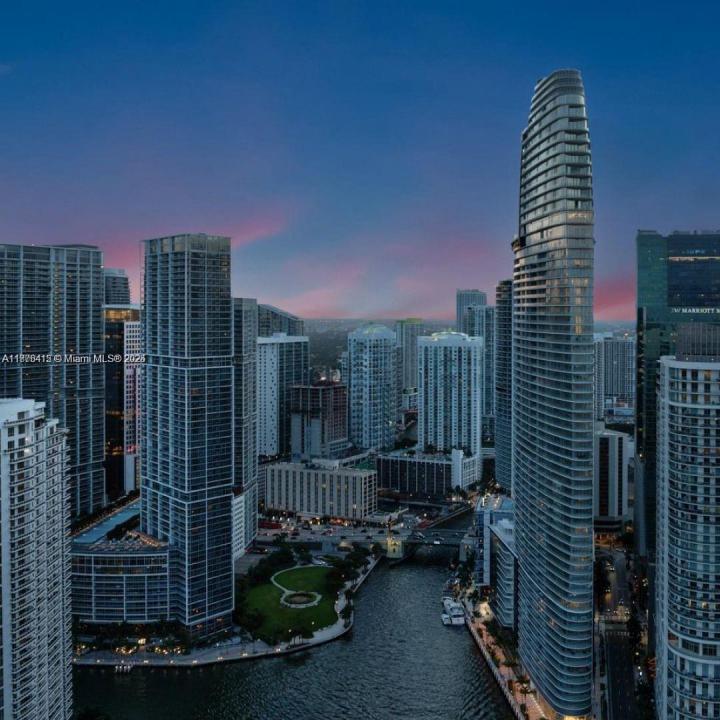 300 Biscayne Blvd Way 2308, Miami, 佛羅里達州 33131, 美國