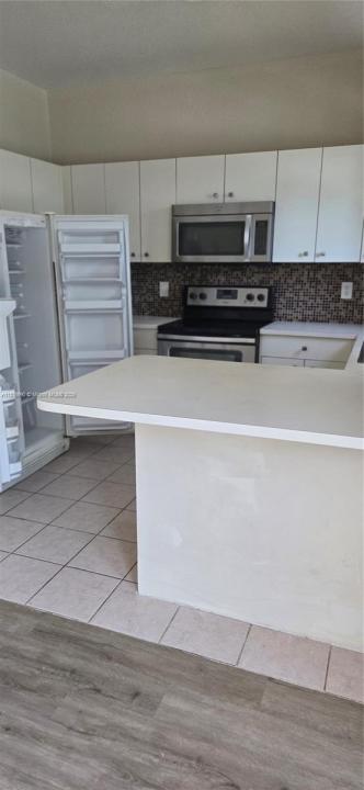 2665 NE 4th St 203, Homestead, Florida 33033, HOA KỲ