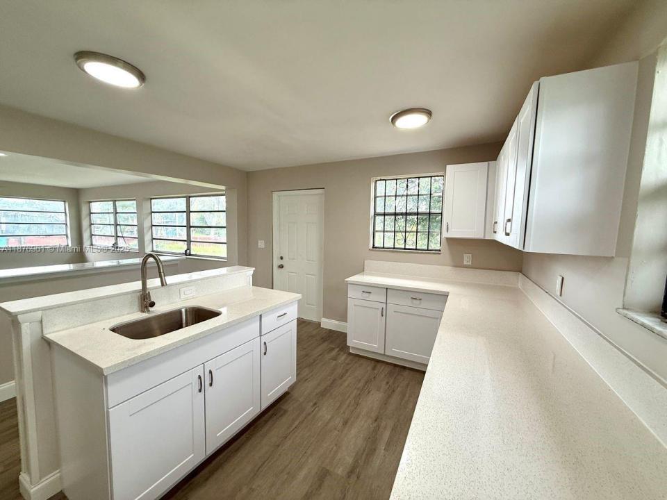 2920 NW 179th St, Miami Gardens, Floride 33056, États-Unis