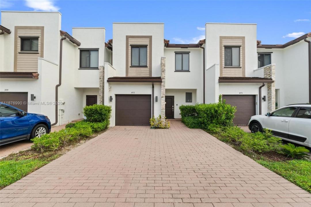 403 NE 212th St, Miami, フロリダ 33179, アメリカ合衆国