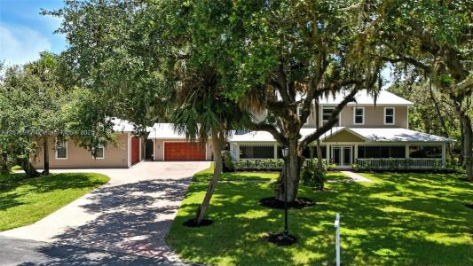 16461 Oakview CIR, Other City - In The State Of Florida, Florida 33920, USA