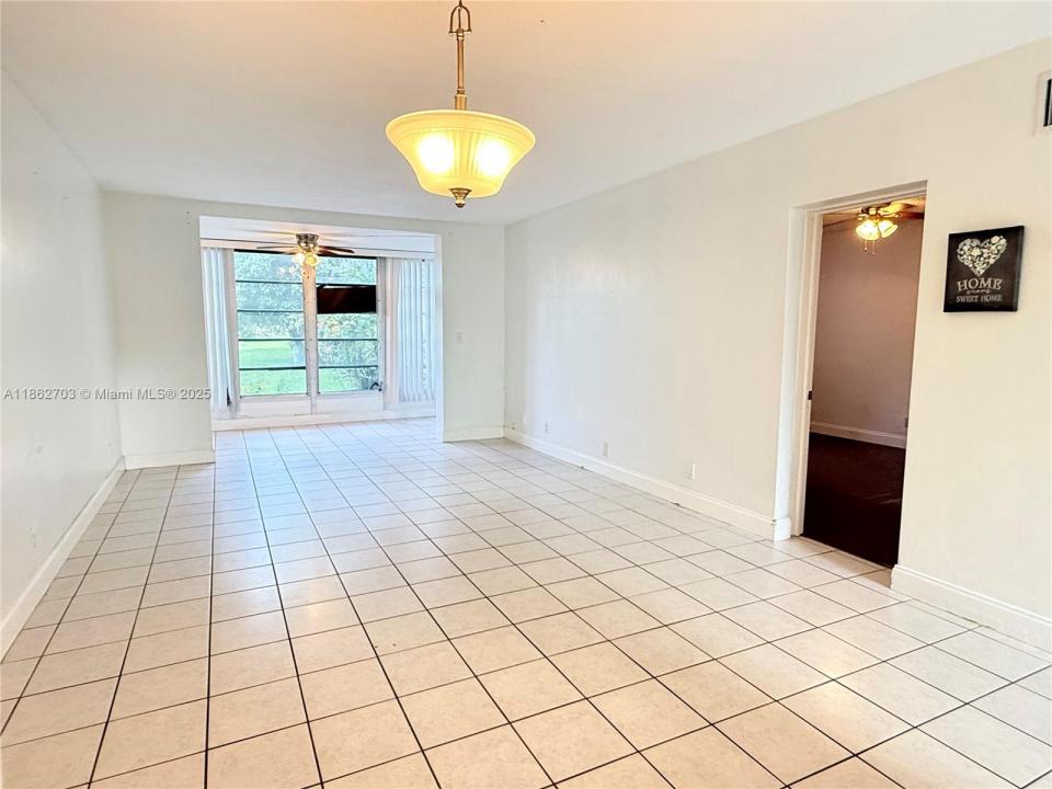 5495 NW 10th Ct 104, Plantation, フロリダ 33313, アメリカ合衆国
