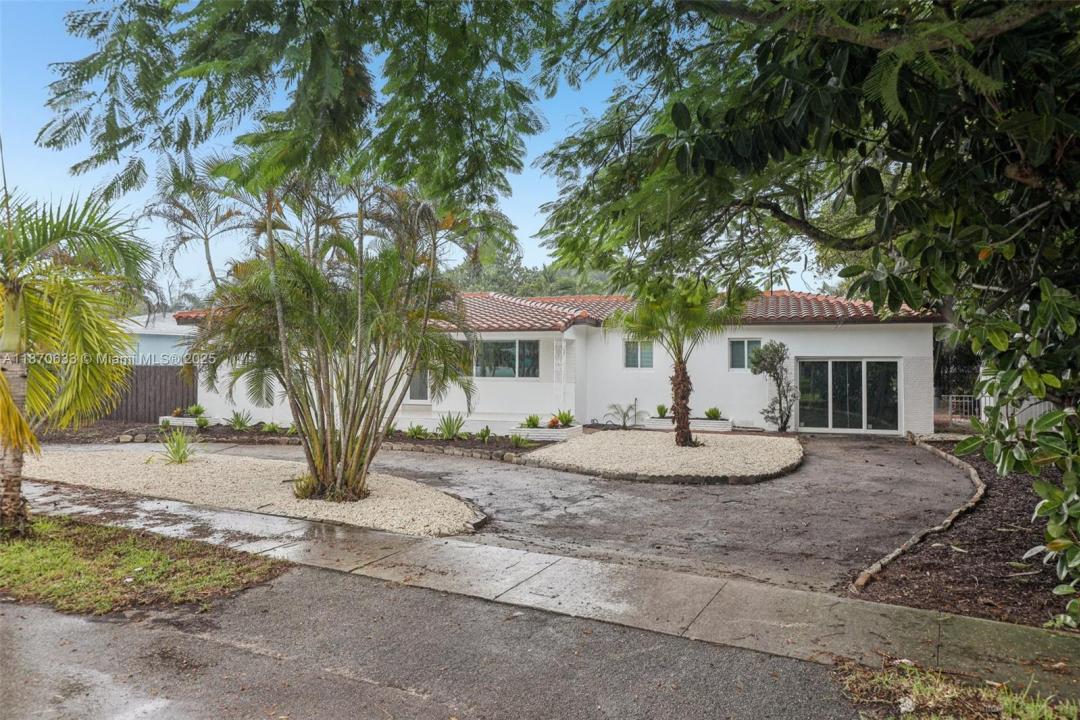 2550 Adams St, Hollywood, Florida 33020, USA