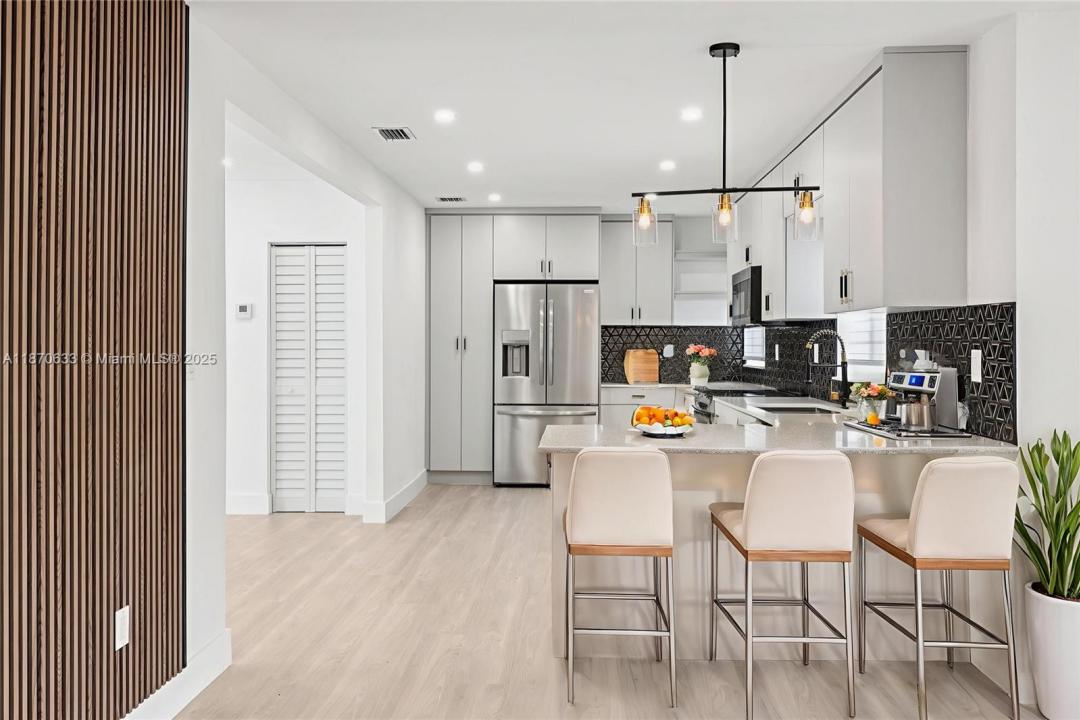 2550 Adams St, Hollywood, Florida 33020, USA