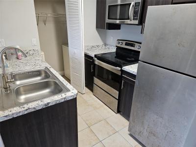 1249 SW 46th Ave 1411, Pompano Beach, Florida 33069, USA