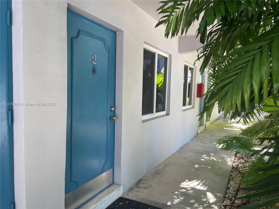 2616 NE 14 Ave 2, Wilton Manors, פלורידה 33334, ארצות הברית של אמריקה 
