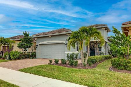 9189 SW Pepoli Way, Port St. Lucie, Florida 34987, USA
