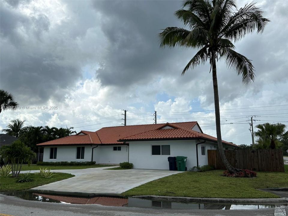 9203 SW 136th Ter, Miami, Florida 33176, Estados Unidos