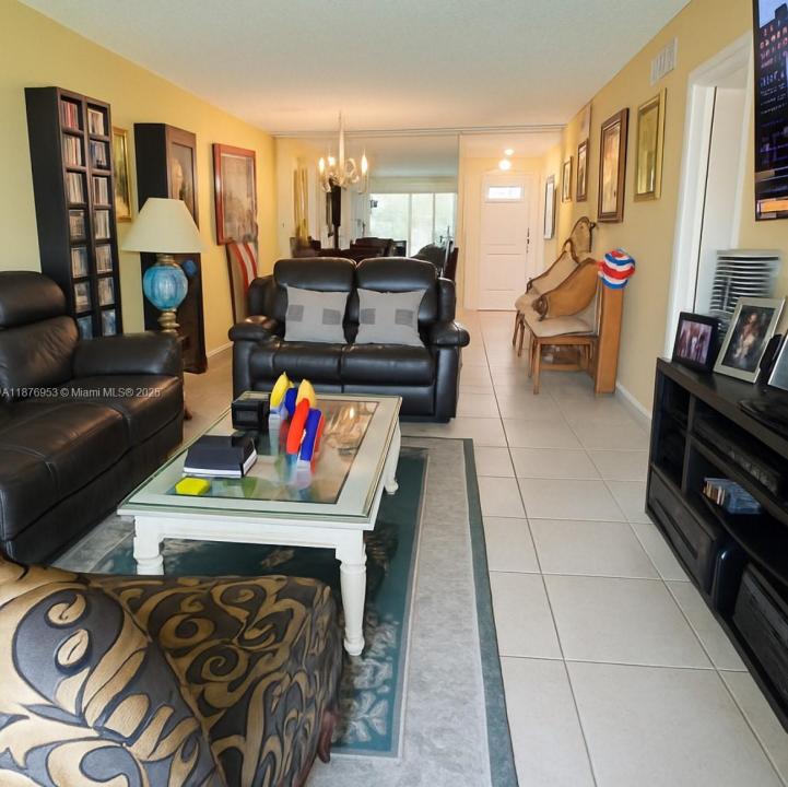671 S Hollybrook Dr 302, Pembroke Pines, فلوريدا 33025, الولايات المتحدة