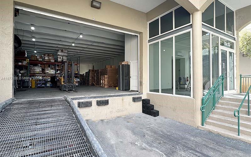 10200 NW 25th St 113, Doral, Florida 33172, Stati Uniti