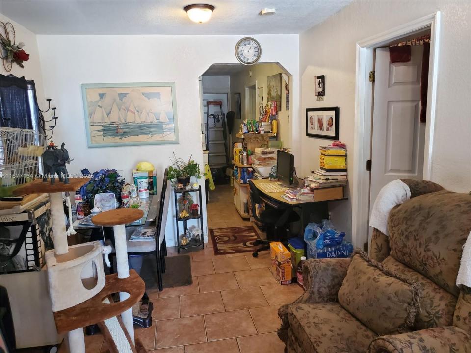 1615 NW 65th St, Miami, Florida 33147, Estados Unidos