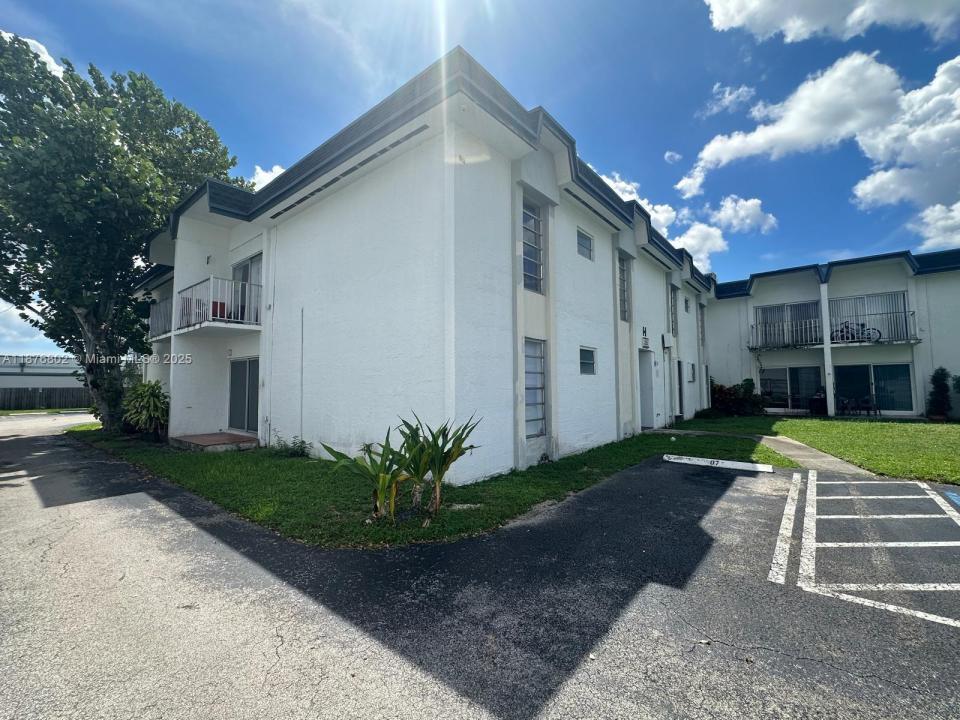 7215 SW 94th Pl H1, Miami, 佛羅里達州 33173, 美國