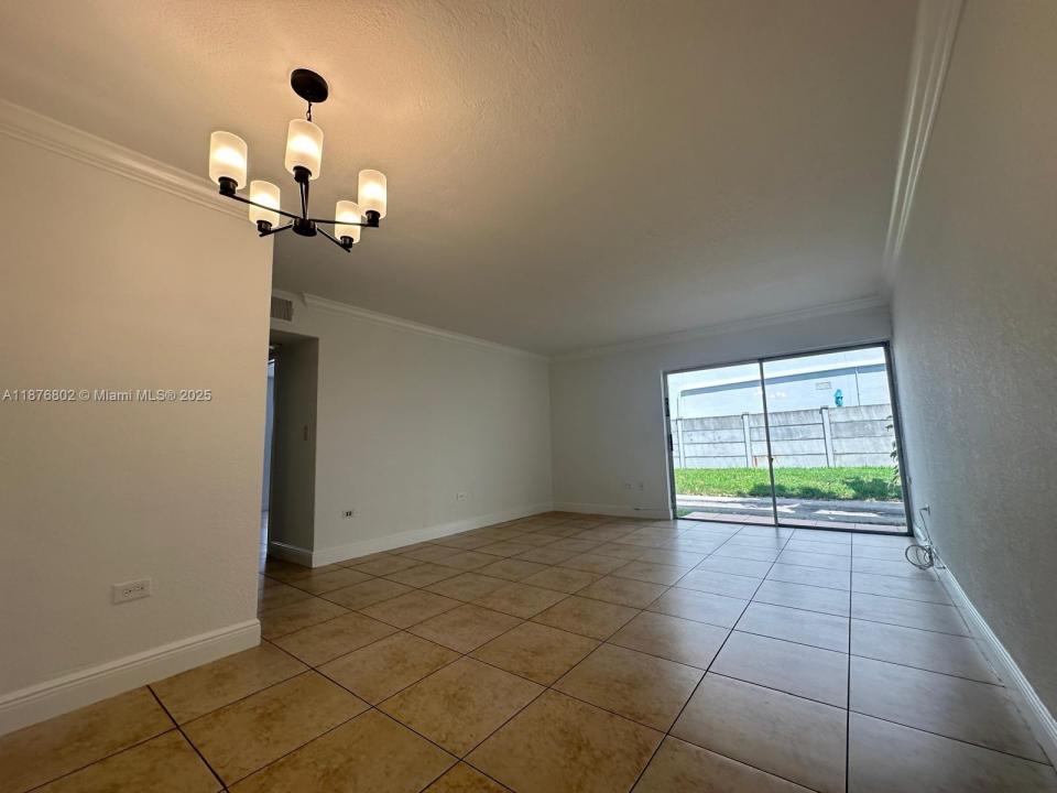 7215 SW 94th Pl H1, Miami, 佛羅里達州 33173, 美國