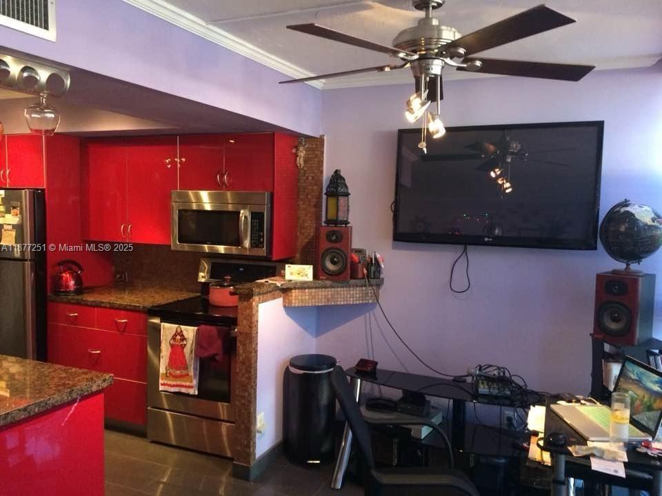 Hallandale Beach, Flórida 33009, Estados Unidos