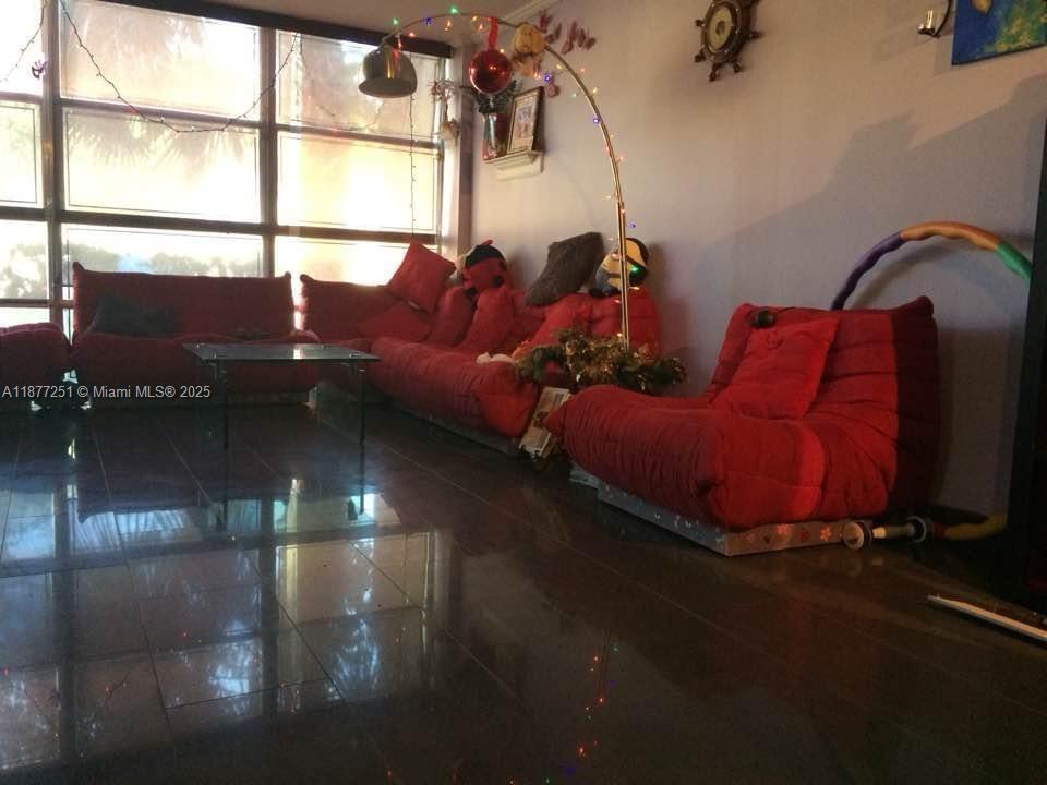 Hallandale Beach, Flórida 33009, Estados Unidos