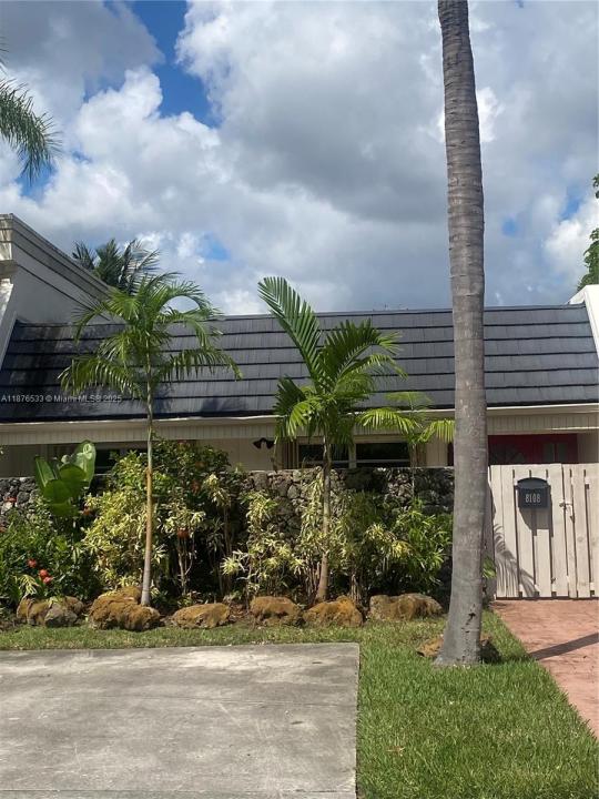 8108 SW 81st Pl, Miami, פלורידה 33143, ארצות הברית של אמריקה 