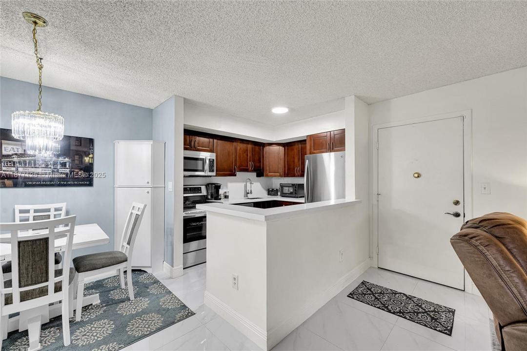 10401 E Clairmont Cir 109, Tamarac, Florida 33321