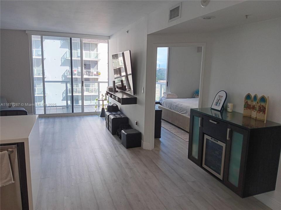5085 NW 7th St 1412, Miami, 佛羅里達州 33126, 美國