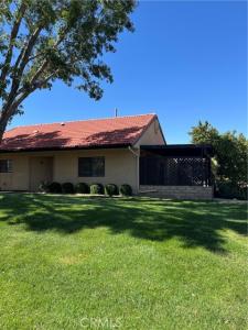 Frances Street, Apple Valley, קליפורניה 92308, ארצות הברית של אמריקה 