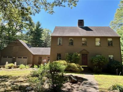 93 Provident Place, Coventry, RI 02816, USA
