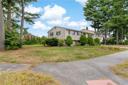 2 Huckleberry Road, Coventry, Rhode Island 02816, États-Unis